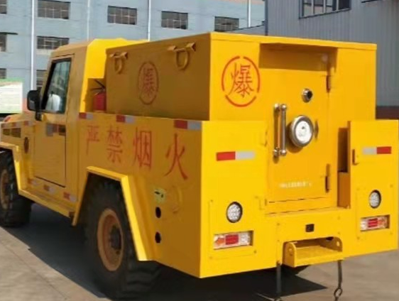德昌凯龙爆破器材运输车：保障爆破任务的安全运行